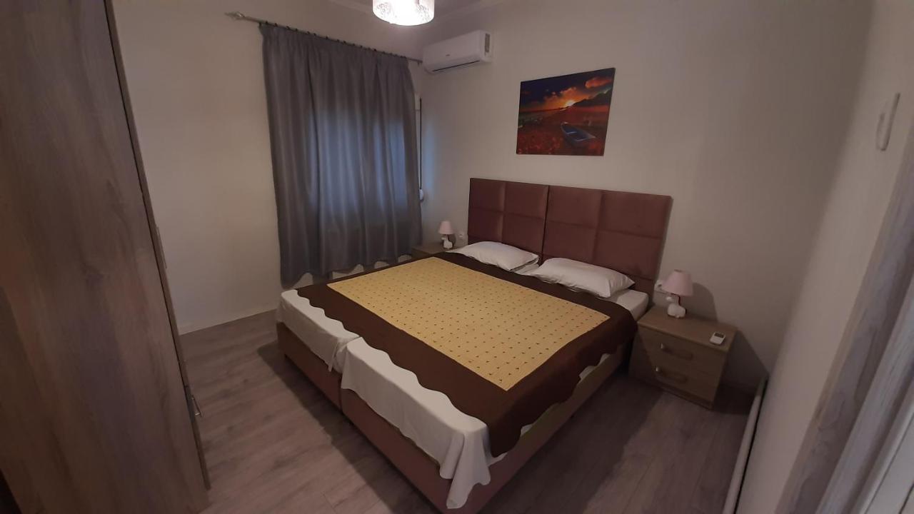 Irida Apartments Nea Skioni Dış mekan fotoğraf
