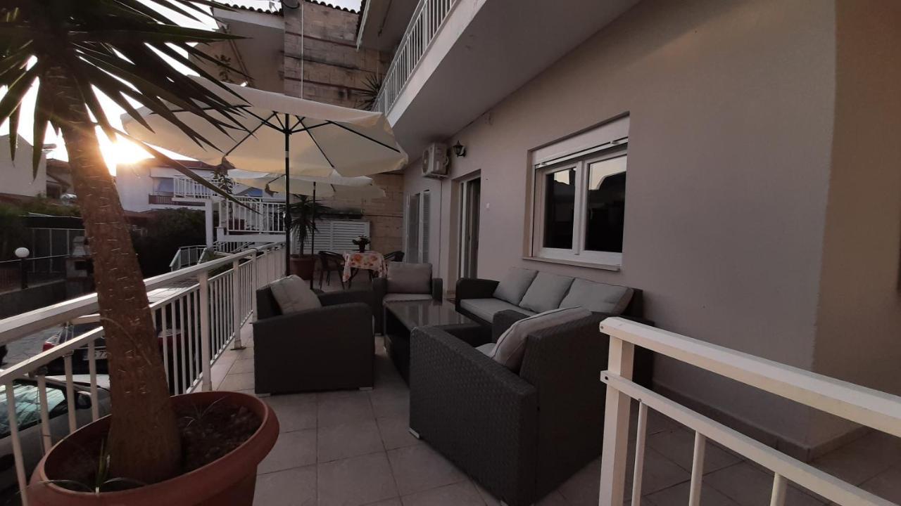 Irida Apartments Nea Skioni Dış mekan fotoğraf