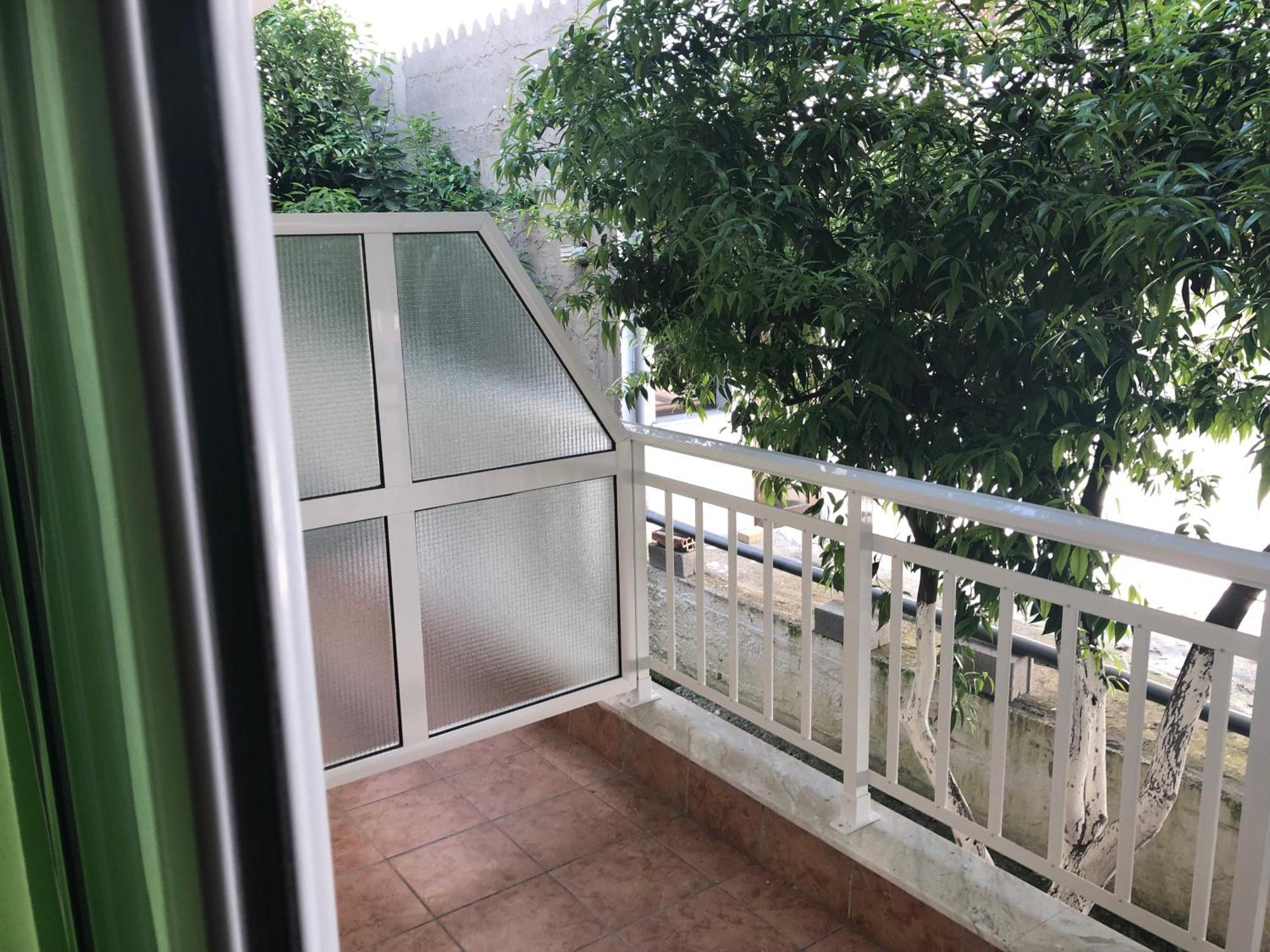 Irida Apartments Nea Skioni Oda fotoğraf