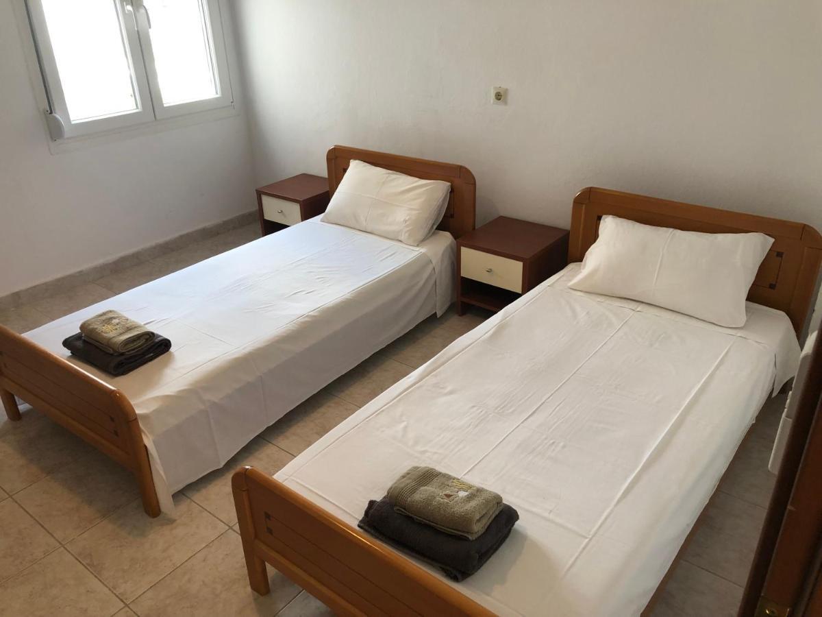 Irida Apartments Nea Skioni Dış mekan fotoğraf